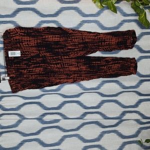 Tie Dye Gauze Joggers. Torrid Size 2 (18-20). Rust Orange and Black. Drawstring.